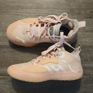 Adidas Sneakers